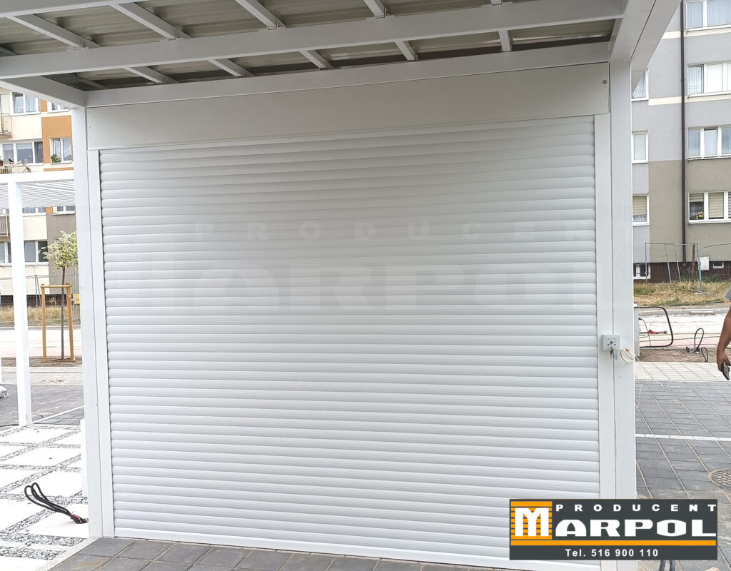 zabudowa miejsca rekreacyjnego dla mieszkańców Nakło