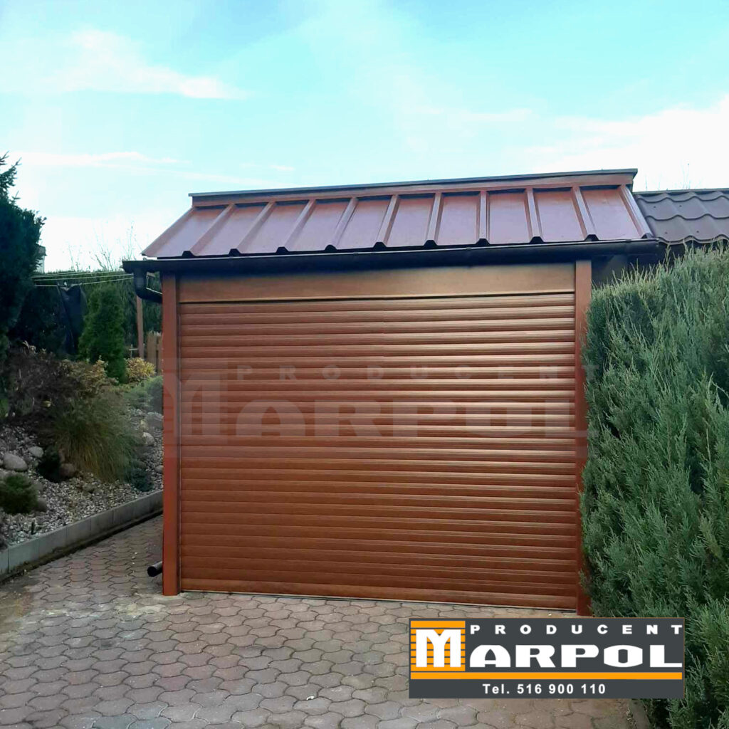 brama garażowa rolowana kolor jasny brąz