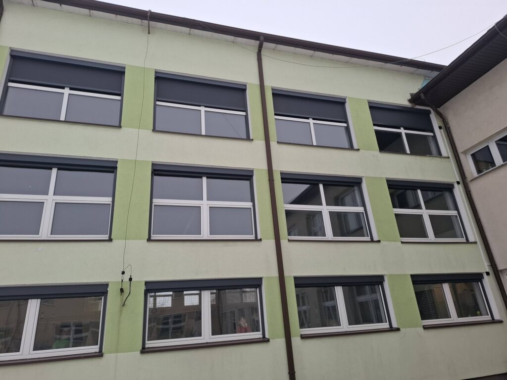 realizacja inwestycji rolety screen zip