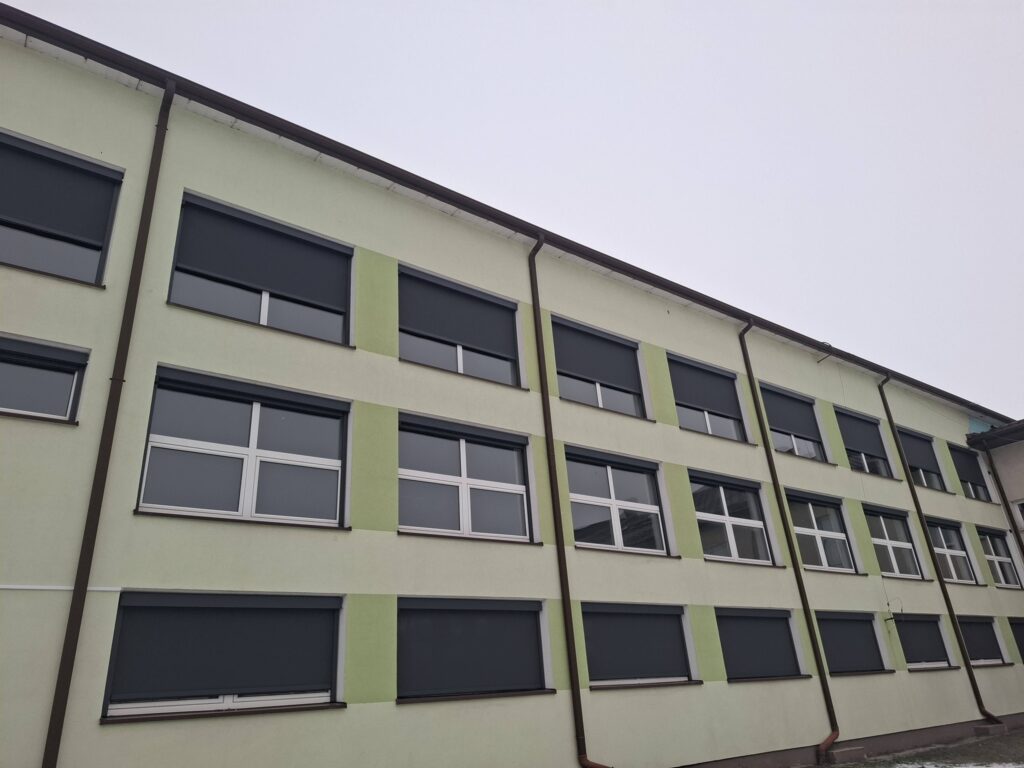 realizacja inwestycji rolety screen zip