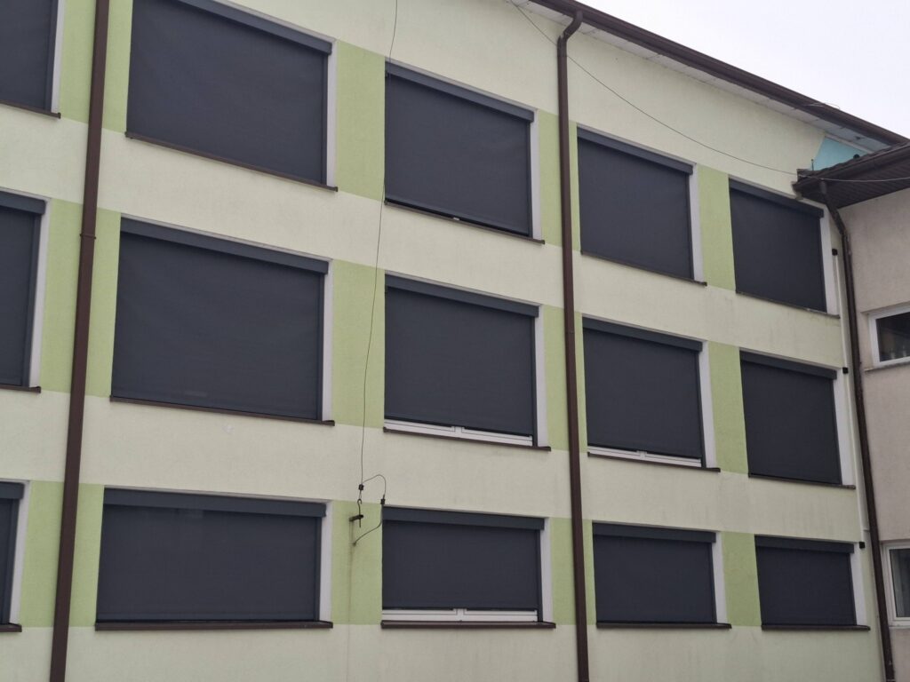 realizacja inwestycji rolety screen zip