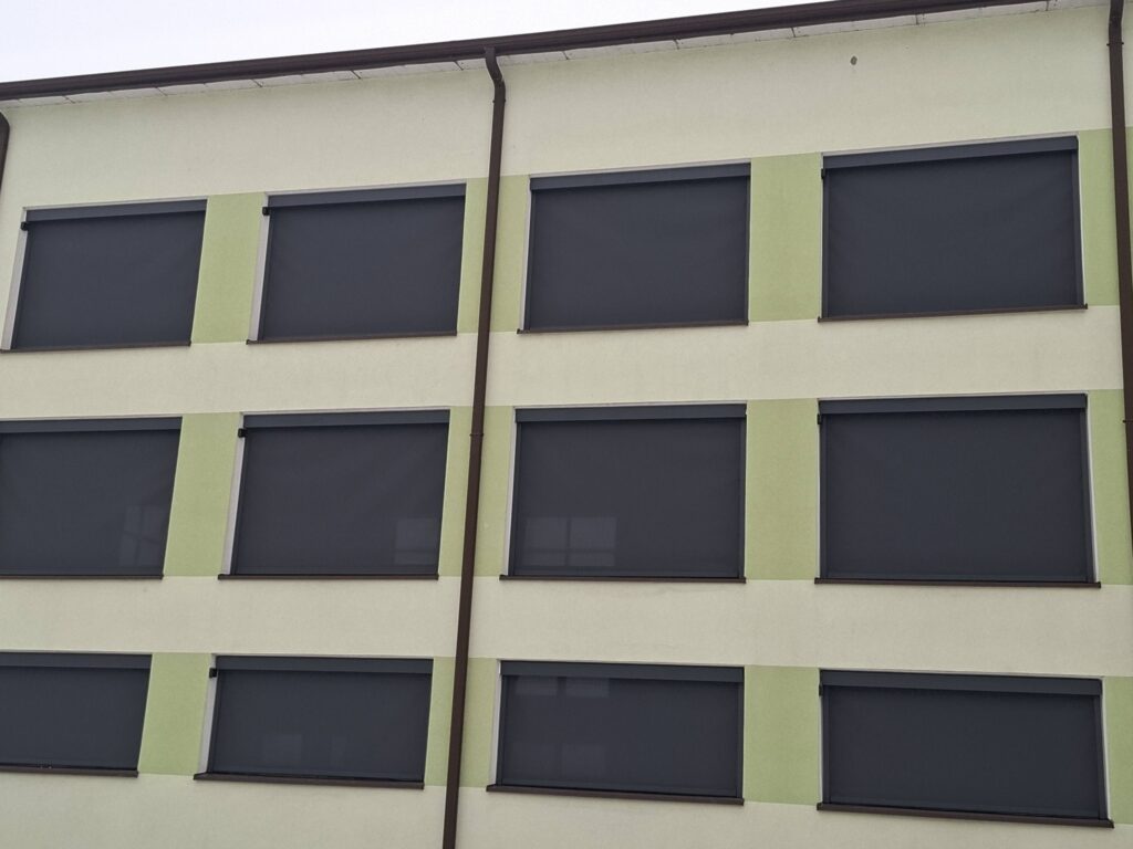 realizacja inwestycji rolety screen zip